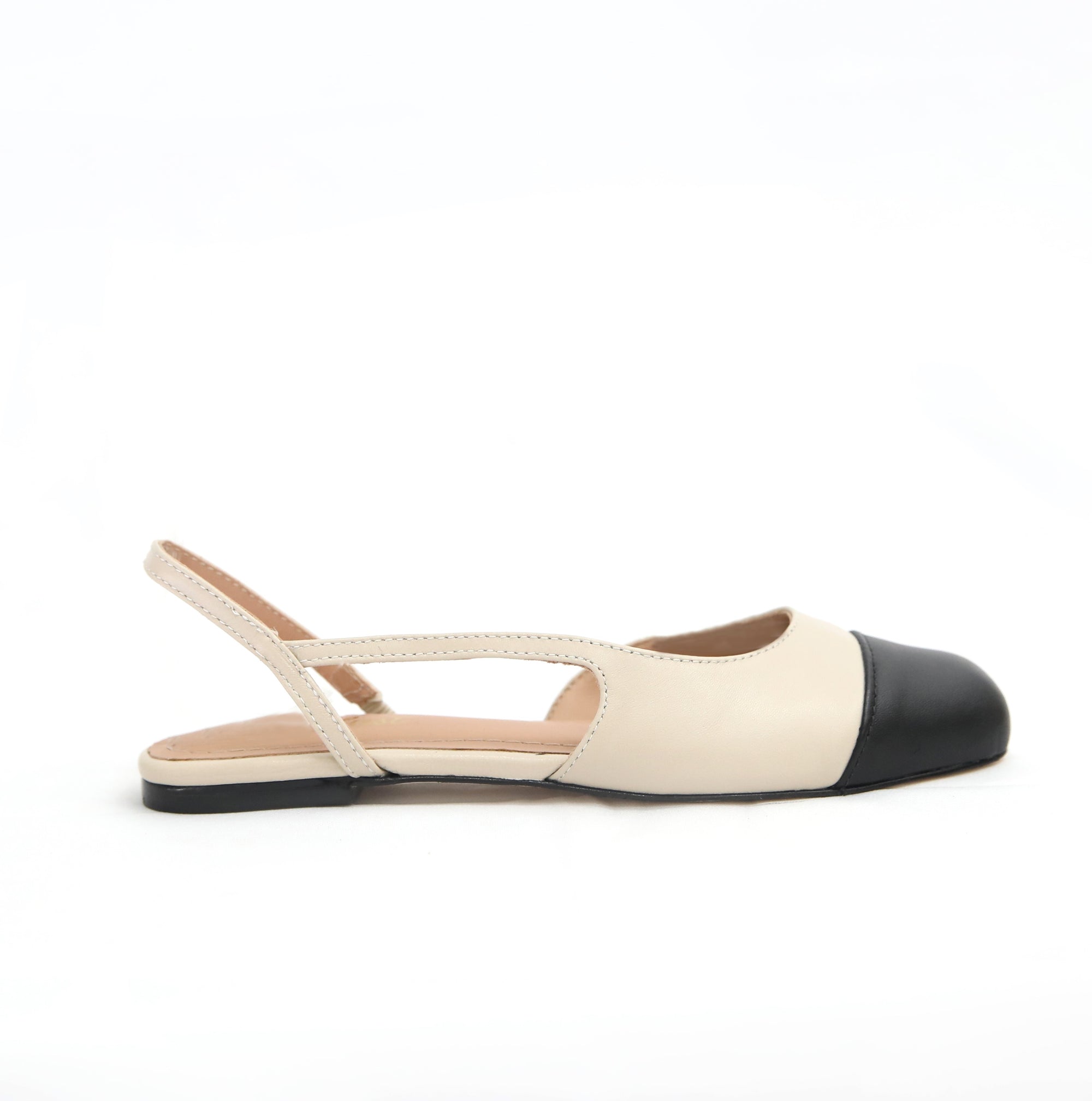 Sapatilha slingback couro bege/preto